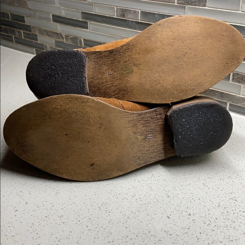 Brown suede Dingo boots - Picture 6 of 8